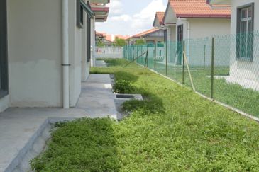 Brand New l Huge Land l Single Storey Bungalow Taman kenanga 2, Banting