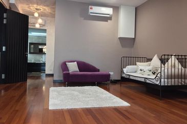 Duta Villa, Setia Alam