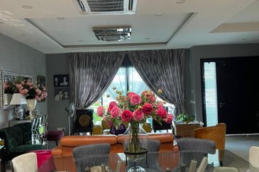 Duta Villa, Setia Alam