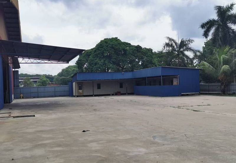 Spacious Land With Warehouse Taman Perindustrian Temerloh, Mentakab Pahang