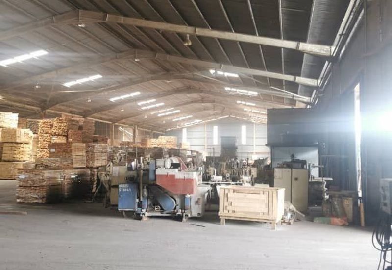 Spacious Land With Warehouse Taman Perindustrian Temerloh, Mentakab Pahang