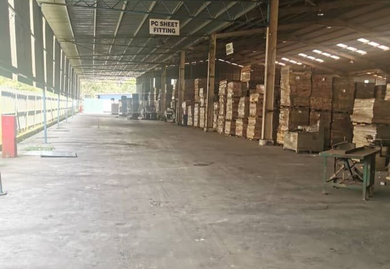Spacious Land With Warehouse Taman Perindustrian Temerloh, Mentakab Pahang