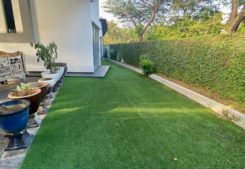 Corner Lot Renovated 3 Storey Semi D Laman Seri, Seksyen 13, Shah Alam