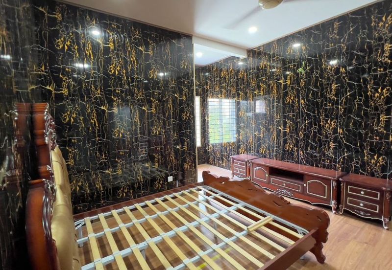 Taman Baiduri, Dengkil