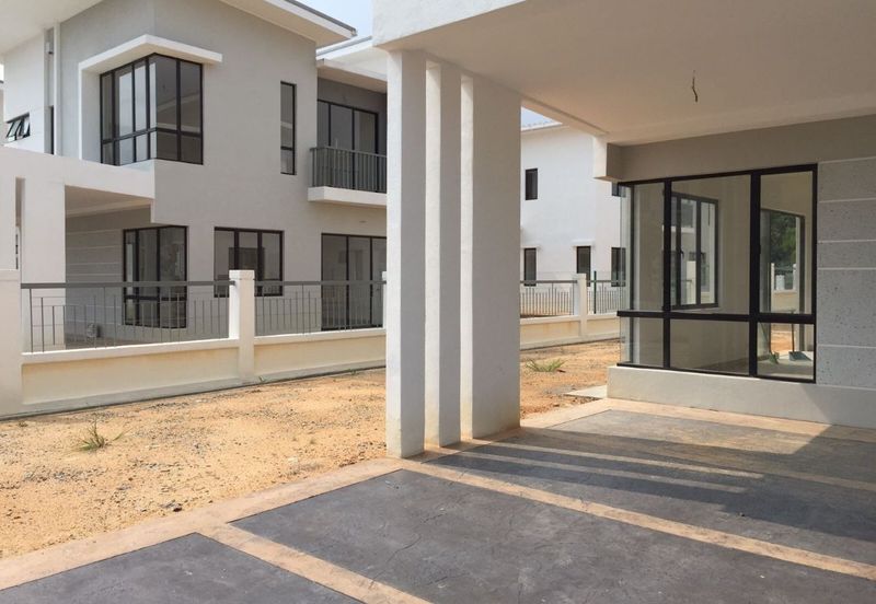 Aronia @ Bandar Tasik Kesuma