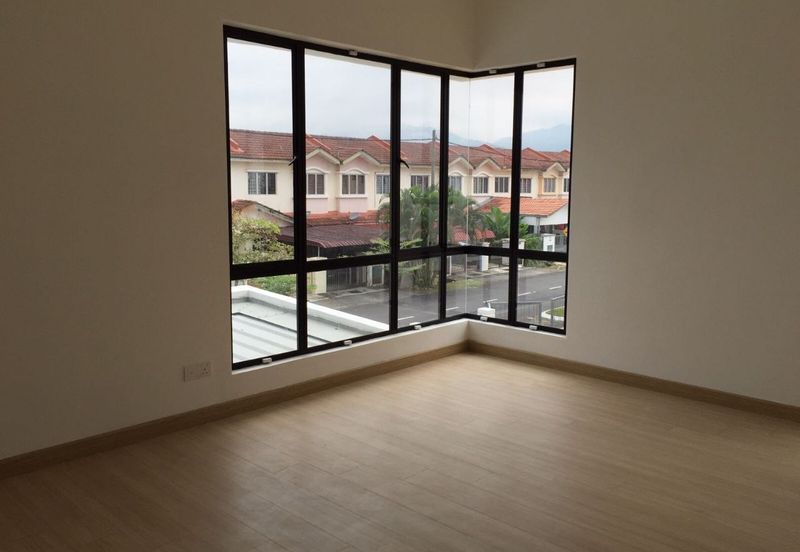 Aronia @ Bandar Tasik Kesuma