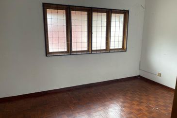 Two Parking Space 2 Storey Terrace Taman Keramat Permai, KL