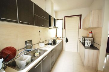 Renovated Semi Detached Villa Subang Bestari For Sale