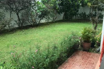 Renovated Semi Detached Villa Subang Bestari For Sale