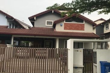 Renovated Semi Detached Villa Subang Bestari For Sale
