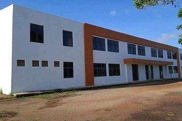 Semi Detached Warehouse Factory Kemaman Terengganu For Sale or Rent