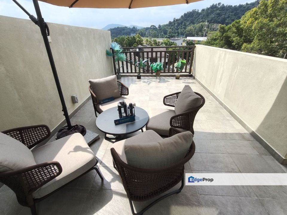 Exclusive Freehold Modern Superlinks Terrace With Private Lift In Anjung Melati, Tmn Melati KL, Kuala Lumpur, Gombak