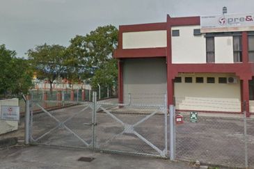 Semi D Factory Kawasan Perindustrian, Kemaman Terengganu For Rent or Sale