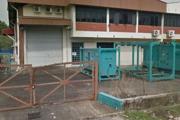 Semi D Factory Kawasan Perindustrian Kemaman Terengganu