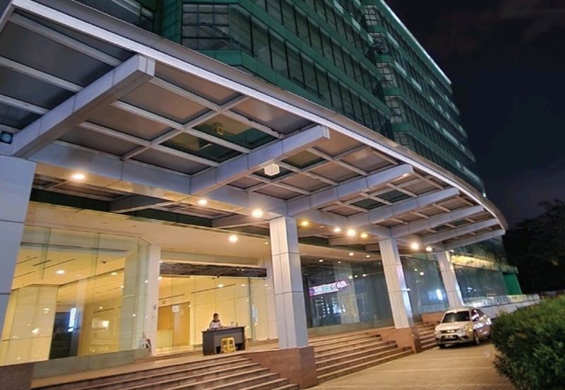 8 Storey Commercial Building Jalan Loke Yew, Kuala Lumpur For Sale