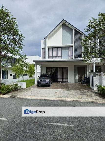 End Lot Superlink Lucent Residence, Gamuda 257 Shah Alam, Selangor, Kota Kemuning