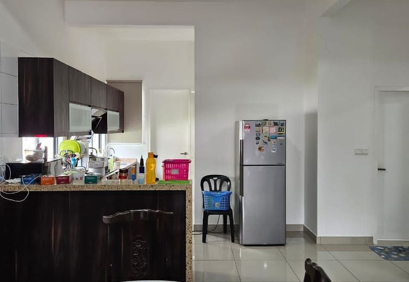 Lucent Residence @ twentyfive.7