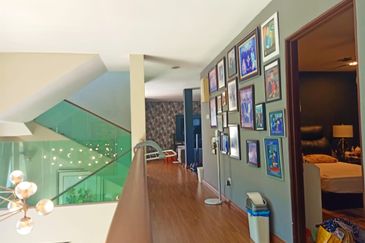 2 Plots Land Consists Of 2.5 Storey Bungalow Anjung Putra Sg Buloh For Sale