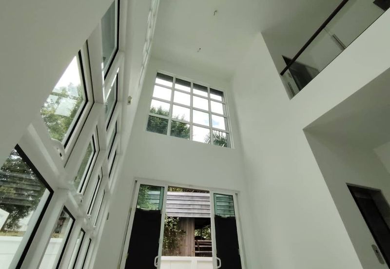 Brand New Completed 3 Storey Semi D With Lift in TTDI KL For Sale