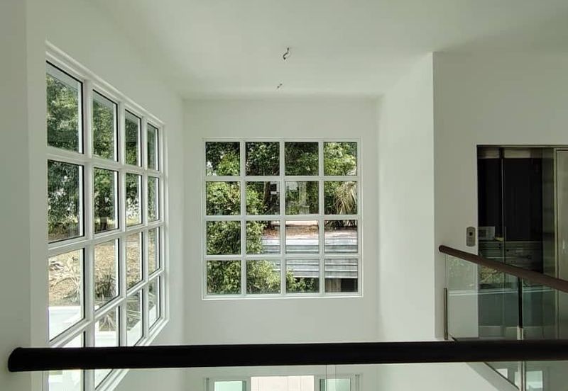 Brand New Completed 3 Storey Semi D With Lift in TTDI KL For Sale