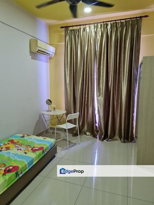 High Floor Renovated & Furnished Unit Summerton Condo Bayan Lepas, Penang, Sungai Nibong