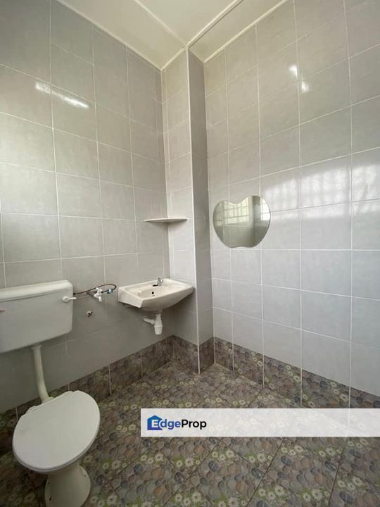 Refurbished Unit 2 Storey Terrace Seksyen 3, Taman Kajang Utama, Kajang, Selangor, Kajang