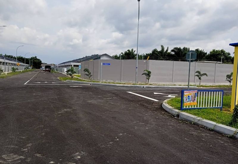 Taman Jenjarom Permai