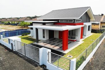 Tanah Luas Rumah Banglo Setingkat @ Taman Teluk Nipah, Pulau Indah Klang