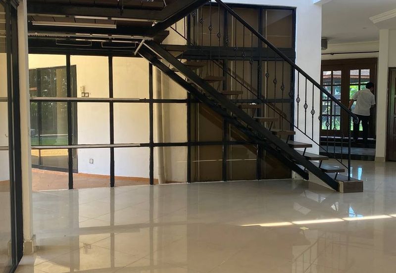 Beautiful Bungalow House With Pool Titiwangsa, Kuala Lumpur For Rent