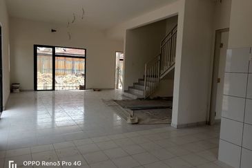 Freehold Brand New 2 Storey Terrace Jalan Pasar Malam, Meru For Sale