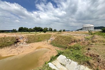 Hamilton Industrial Land Mukim Setul, Seremban, Negeri Sembilan