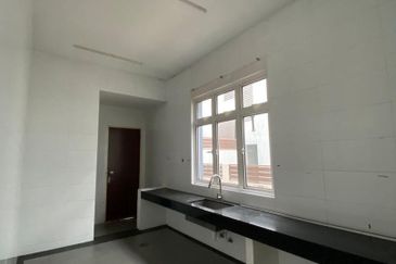 Casa Idaman, Setia Alam