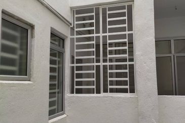 Pangsapuri Cempaka @ Taman Salak Maju