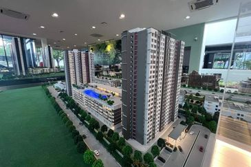 Brand New Cheapest Freehold Service Residence in Kota Warisan, Sepang