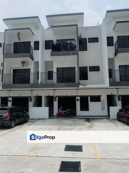 Brand New Freehold Walk Up Apartment 28 Residences, Taman Orchid, Bandar Baru Salak Tinggi, Selangor, Sepang