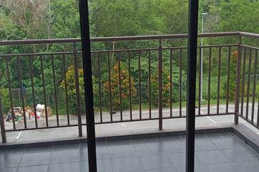 Brand New Freehold Walk Up Apartment 28 Residences, Taman Orchid, Bandar Baru Salak Tinggi