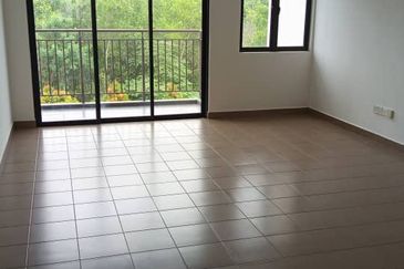 Brand New Freehold Walk Up Apartment 28 Residences, Taman Orchid, Bandar Baru Salak Tinggi