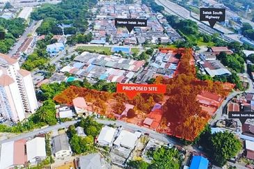(Bumiputera Lot) RumaWip RM300K di Salak South Dibuka Jualan