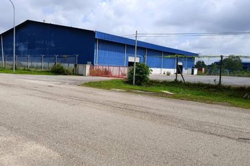 Strategic Industrial Land with Ready Warehouse Teluk Kalong, Kemaman Terengganu