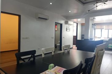 Fully Extended Double Storey Terrace House Cassira Bukit Raja, Klang For Sale