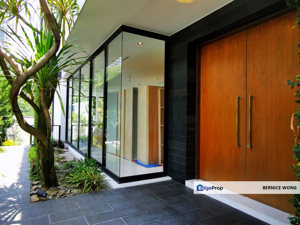 Setiabakti Bungalow with private pool and lift, Kuala Lumpur, Damansara Heights