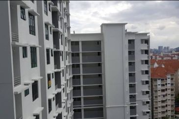 Fortune Perdana Lakeside Residences