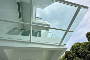 Bayu Damansara Gated Guarded Freehold Semi D For Sale