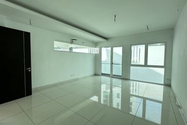 Bayu Damansara Gated Guarded Freehold Semi D For Sale