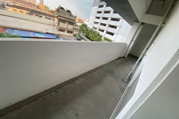 Enesta Suite Shop For Sale Intermediate unit / Jinjang Shop / Kepong Shop / Kepong Shop Retail / Pintasan Segambut shop/Enesta Shop/Suite Enesta shop