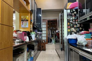 Taman Melawati 2 Storey Freehold Corner House For Sale