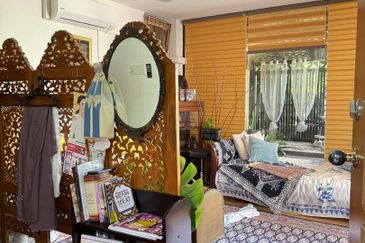 Taman Melawati 2 Storey Freehold Corner House For Sale