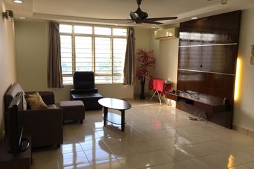 Casa Prima Condominium