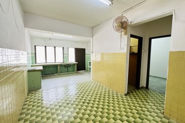 Taman OUG Freehold 2 Storey Terrace House For Sale