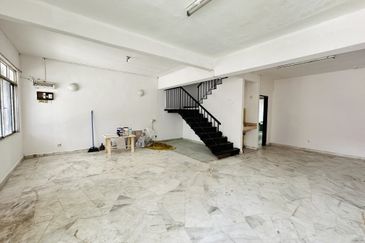 Taman OUG Freehold 2 Storey Terrace House For Sale